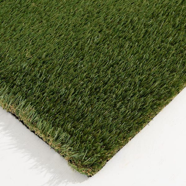 NATCO HOME 56 oz. 7.5 ft. x 9 ft. Field/Olive Green Artificial Grass Rug