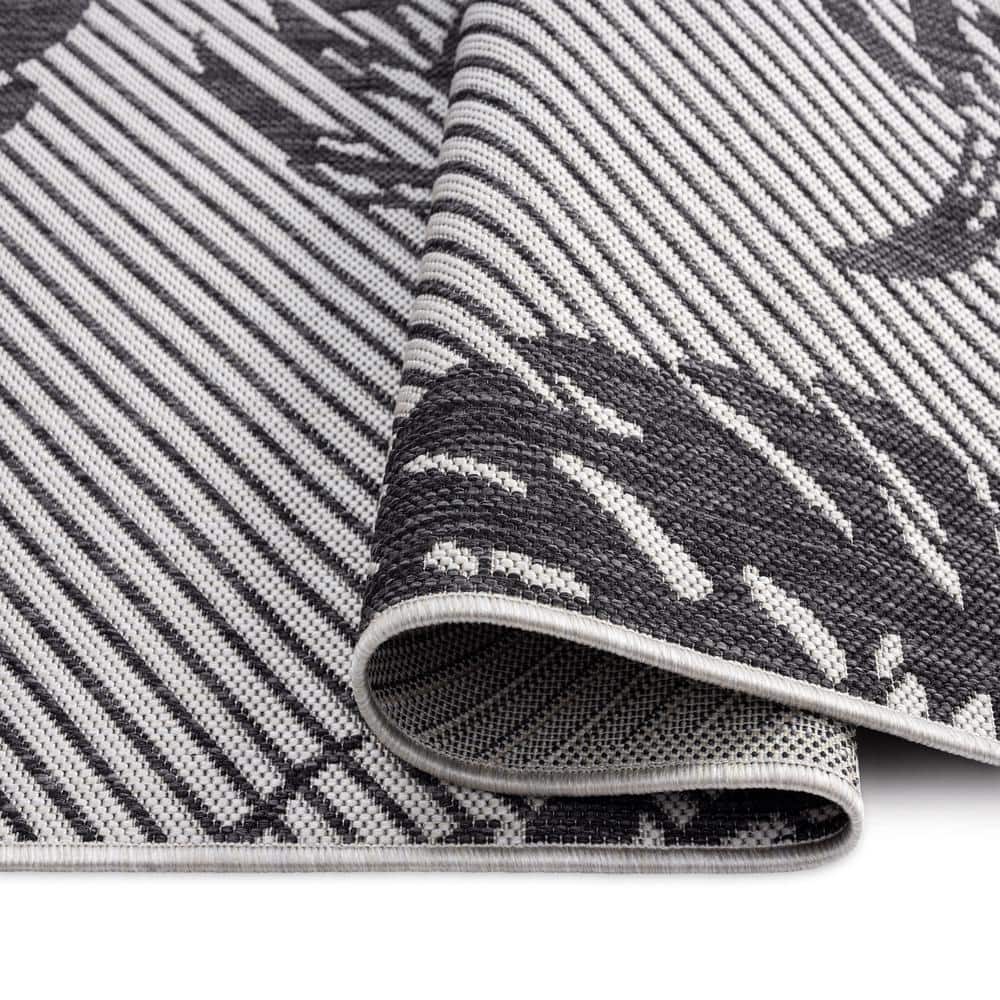 Tropical Island Vibes Silver-Black Synthetic 8' x 10' Area Rug