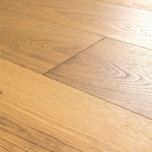 XL Grant Manor White Oak 1/2 in. T x 7.48 in. W Tongue and Groove Engineered Hardwood Flooring (34.97 sq.ft./case)