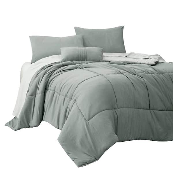 THE URBAN PORT Alice 8- Piece Sage Green Solid Print Microfiber Queen Comforter Set