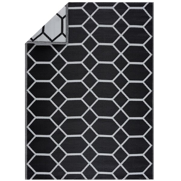 Miami Black White 6 ft. x 9 ft. Reversible Recycled Plastic Indoor/Outdoor Area Rug-Floor Mat