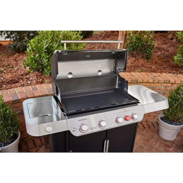 https://images.thdstatic.com/productImages/9c1b981b-f59d-45e6-bb56-1225f7339400/svn/weber-grill-covers-7036-1d_600.jpg