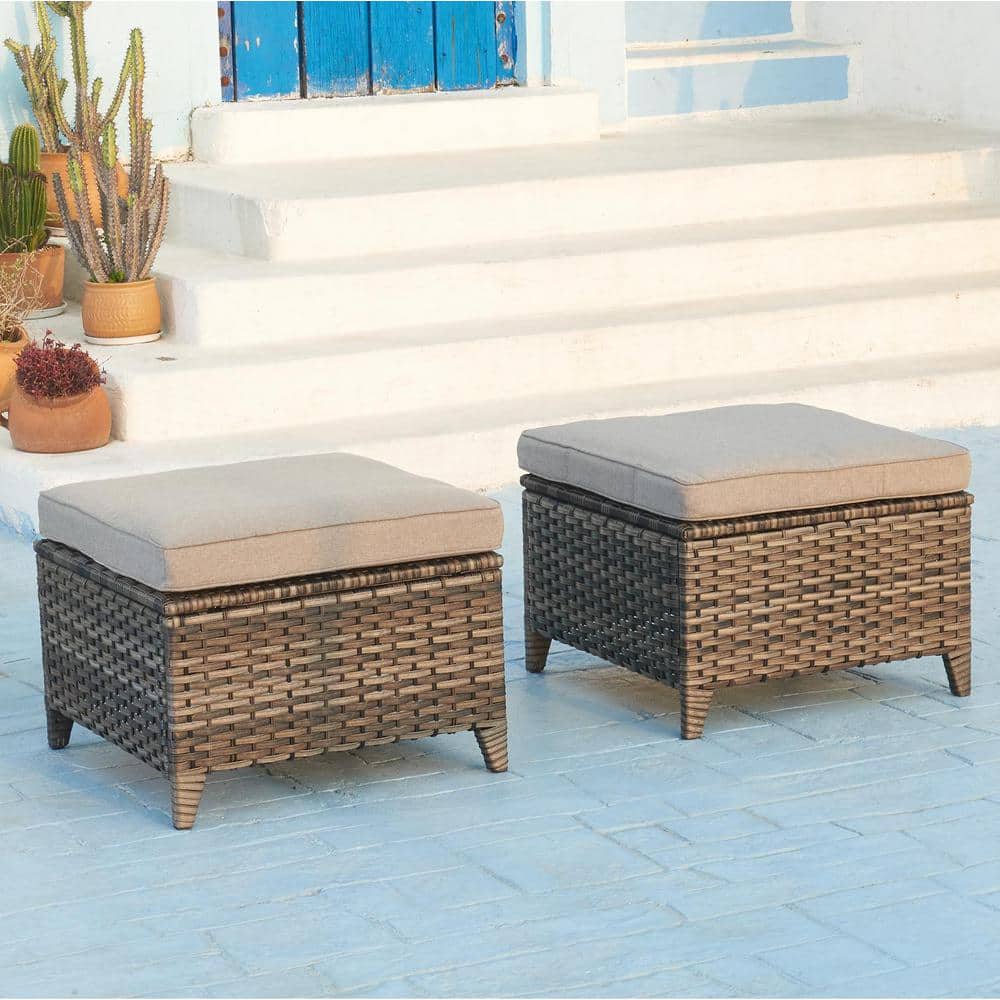 Opohoro ArcoBay Metal and Gray Wicker Outdoor Ottoman with