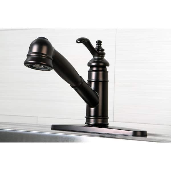 Traditional Single-Handle Pull-Out Sprayer Kitchen Faucet in Oil Rubbed Bronze