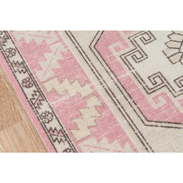 Pink Momeni Anatolia Area Rug 2' X 3' Pink Momeni Anatolia Area Rug 2' X 3'