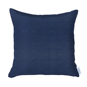 https://images.thdstatic.com/productImages/9c2a7a7b-f47f-4cda-ba2e-f69034f3e123/svn/homeroots-throw-pillows-2000386790-64_300.jpg