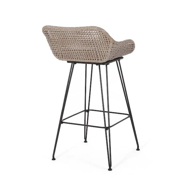 Discount outdoor best sale bar stools