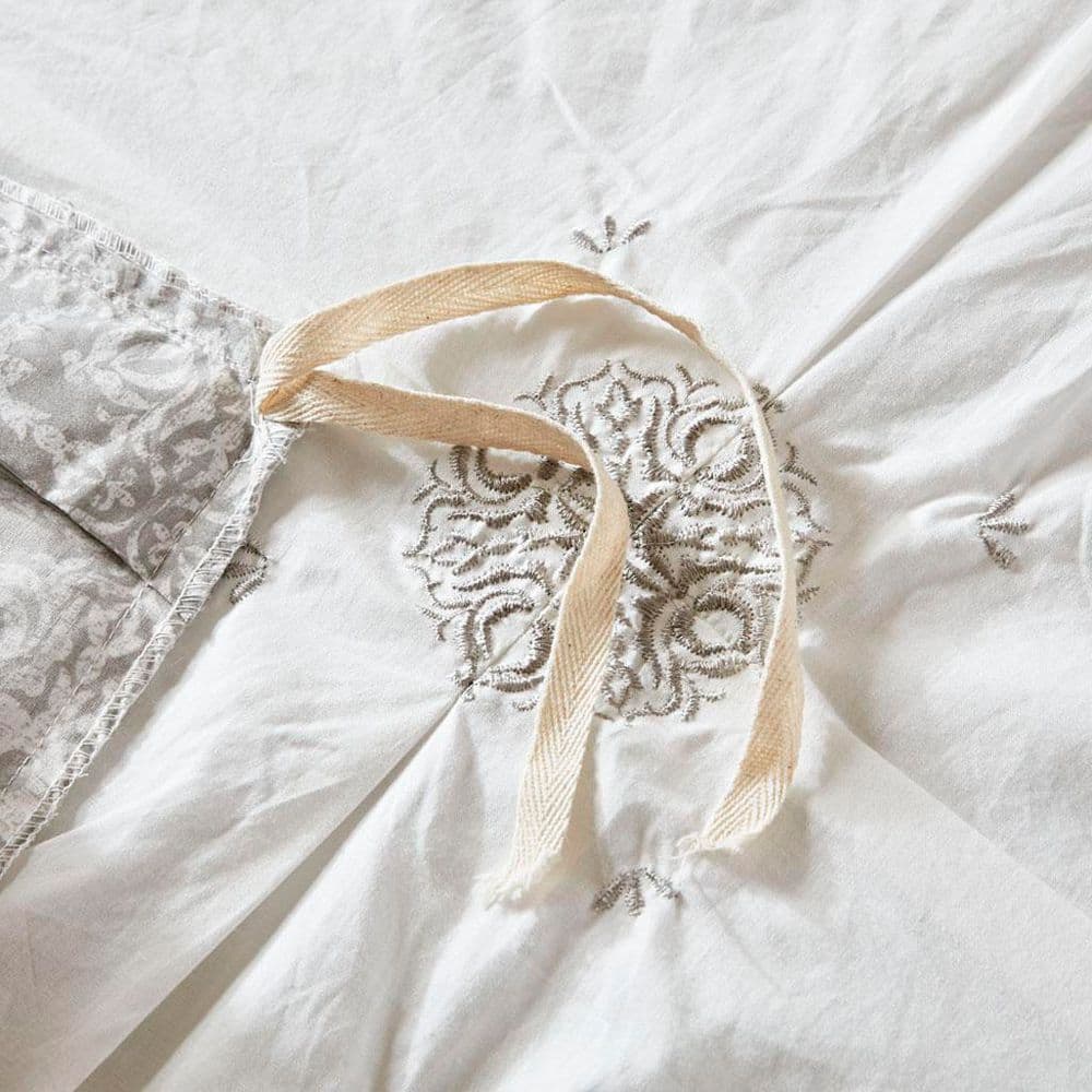 Ivory and Gray Embroidered Cotton Duvet Cover Set, Full/Queen