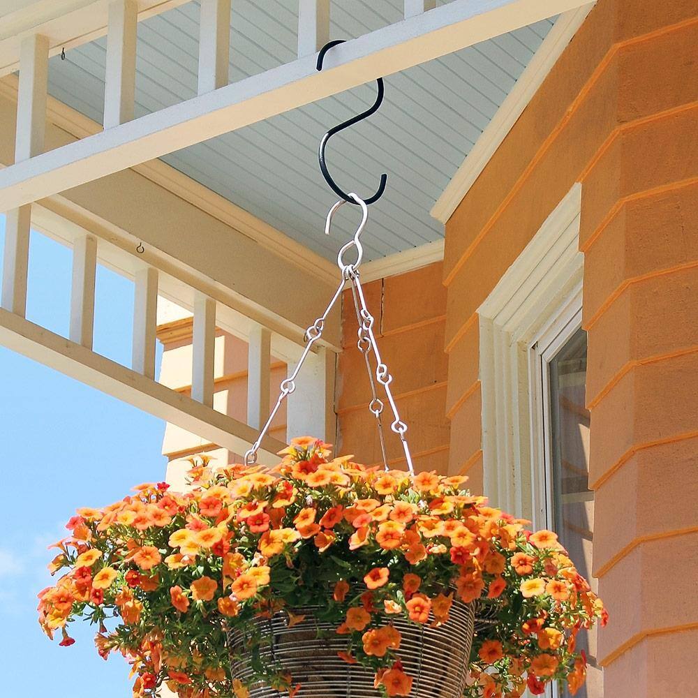 12-Inch Black Wrought Iron S-Hanger Hook for Outdoor Plants