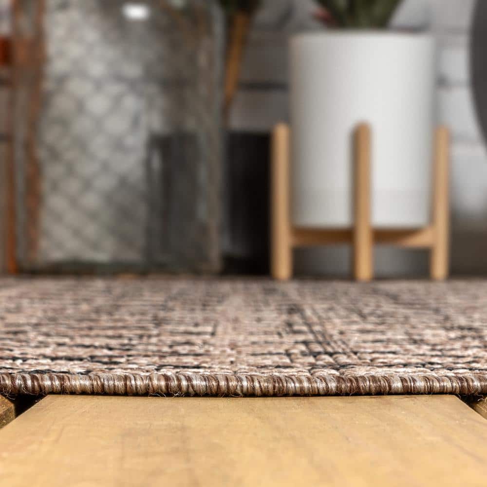 Natural Black Geometric Flatweave Indoor Outdoor Rug 4' x 6'