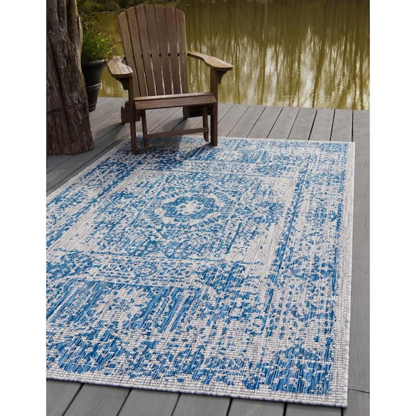 Unique Loom Azure Blue Timeworn Outdoor 5 ft. x 8 ft. Area Rug
