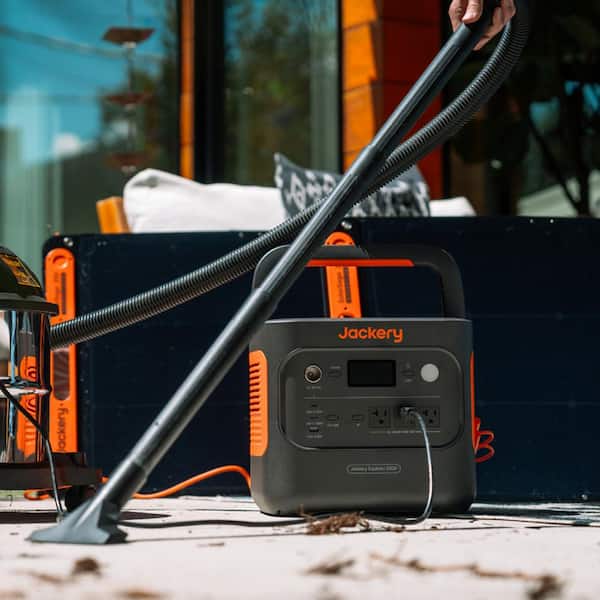 Jackery Stazione di alimentazione portatile 2000 v2 con pannello solare