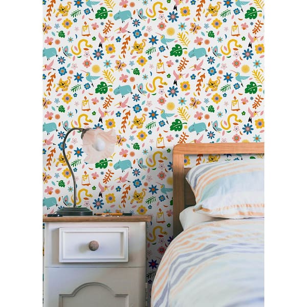 Encanto Multi-Colored Floral Matte Wallpaper Roll