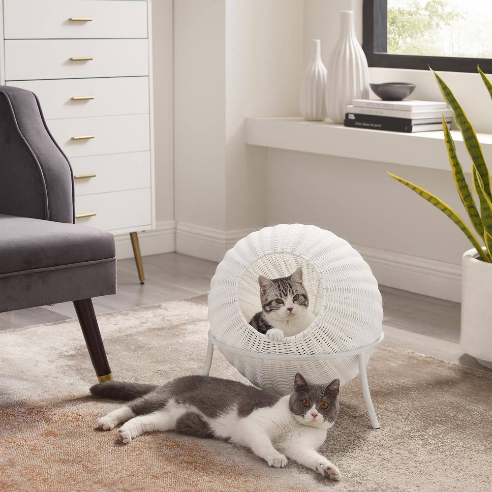 Nala White Wicker Cat Condo with Plush Cushion