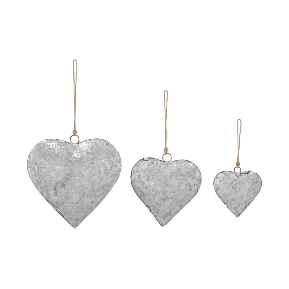 Gray Iron Heart-Shaped Rustic Wind Chimes with Jute Rope Hangers