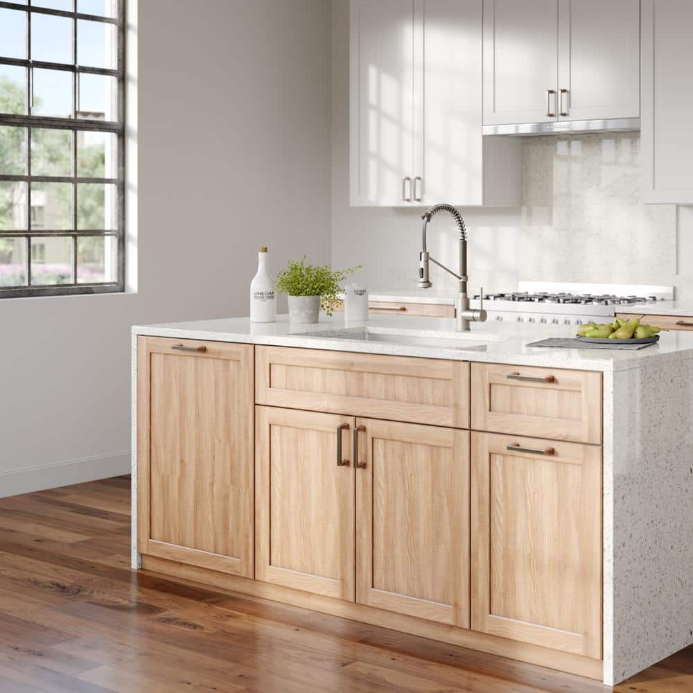 32-Inch Stainless Steel Undermount Kitchen Sink with Faucet and Accessories