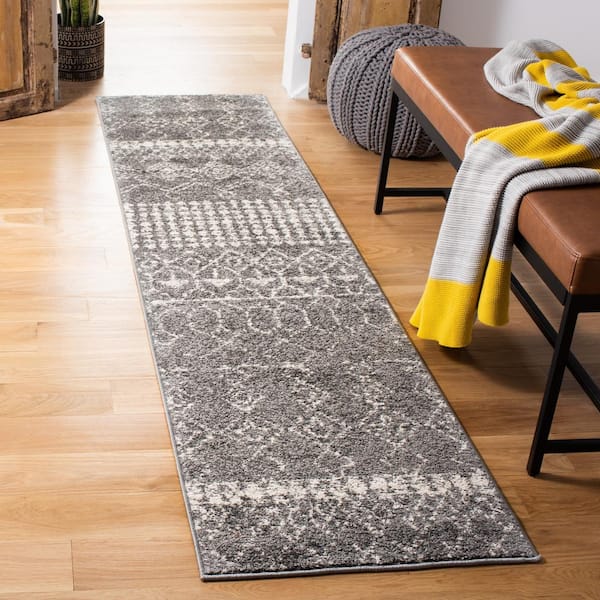 Tulum Gray/Ivory 2 ft. x 7 ft. Moroccan Runner Rug