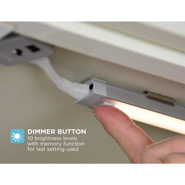BLACK+DECKER Pure Optics 3-Pack 18-in Plug-in LED Under Cabinet Light Bar  Motion Sensing Light with Remote in the Under Cabinet Lights department at