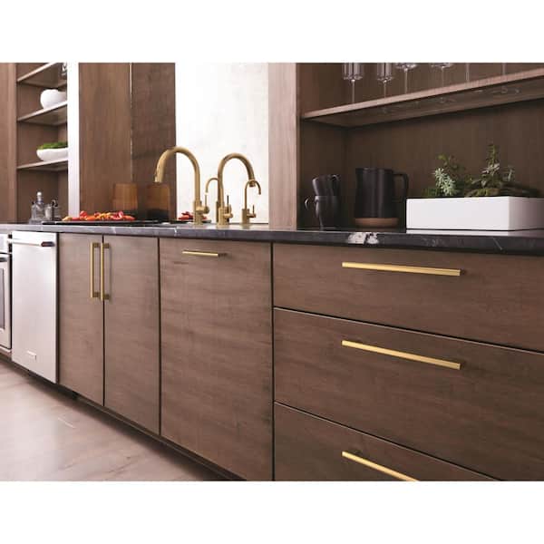 Versa 6-5/16 in. (160mm) Modern Champagne Bronze Bar Cabinet Pull