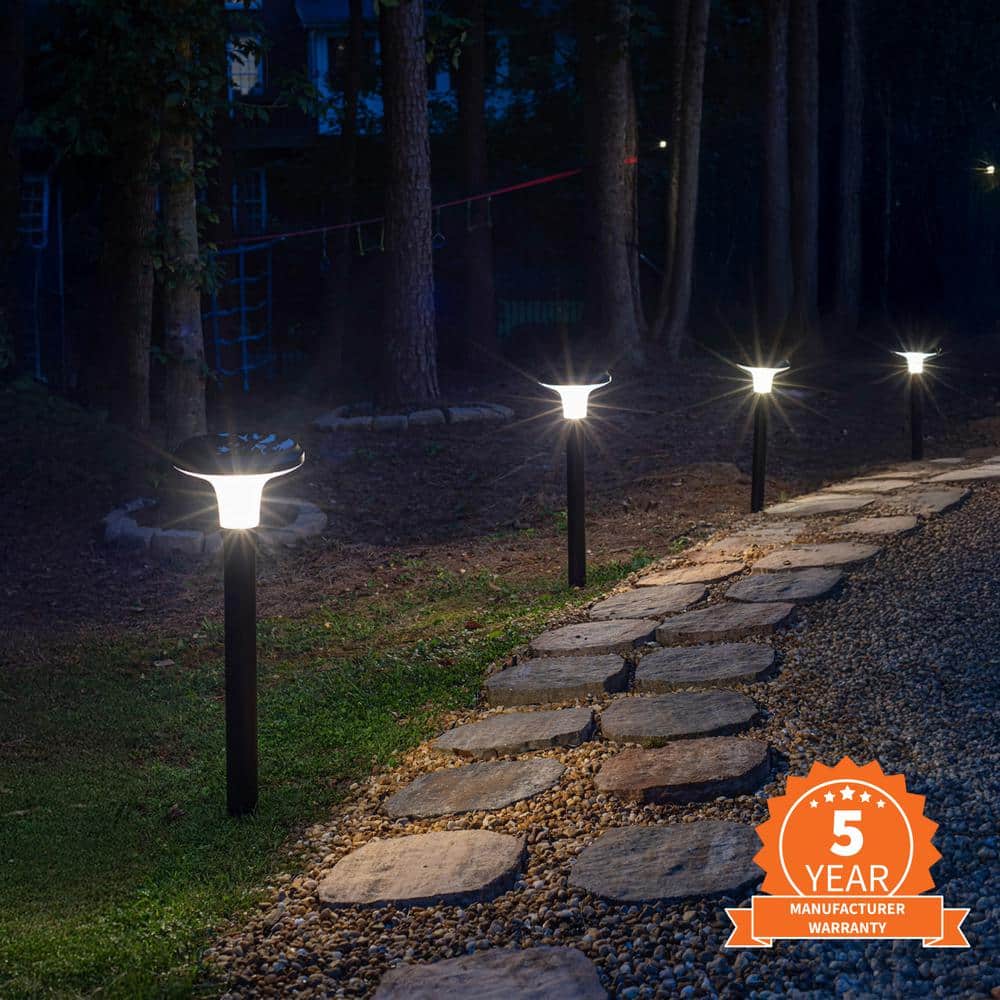 Black Cast Aluminum LED Solar Pathway Light with Dusk to Dawn
