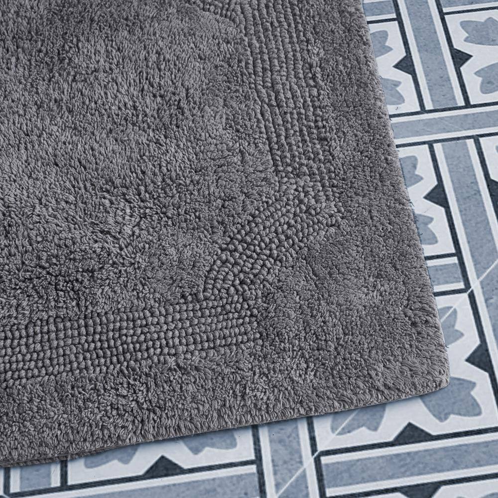 Charcoal Gray Cotton Reversible Bath Rug 21" x 34"