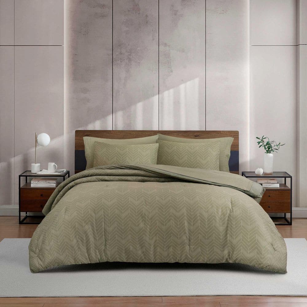 Delancey 7-Piece Green Microfiber King Bed in a Bag price history on PriceWatchPro