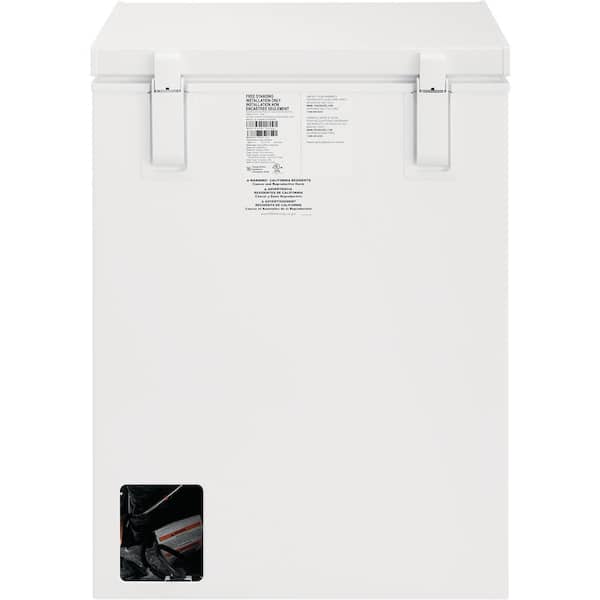 RCA 5.0 cu. ft. Chest Freezer in White RFRF452 - The Home Depot
