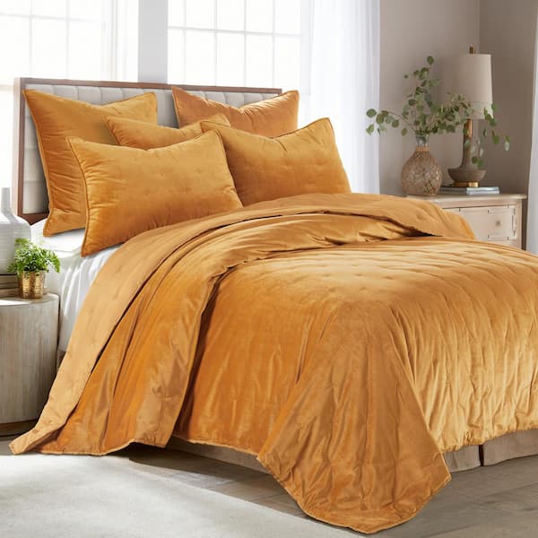 LEVTEX HOME Calabria Gold Dot Stitch Velvet Microfiber Standard Sham