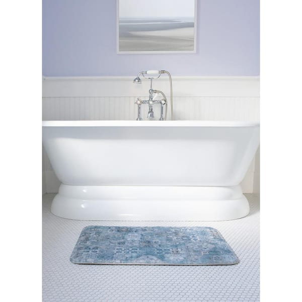 https://images.thdstatic.com/productImages/9cbccbf0-ef88-4755-80a2-fe0091d0d719/svn/blue-floorpops-bathroom-rugs-bath-mats-fpb4416-4f_600.jpg