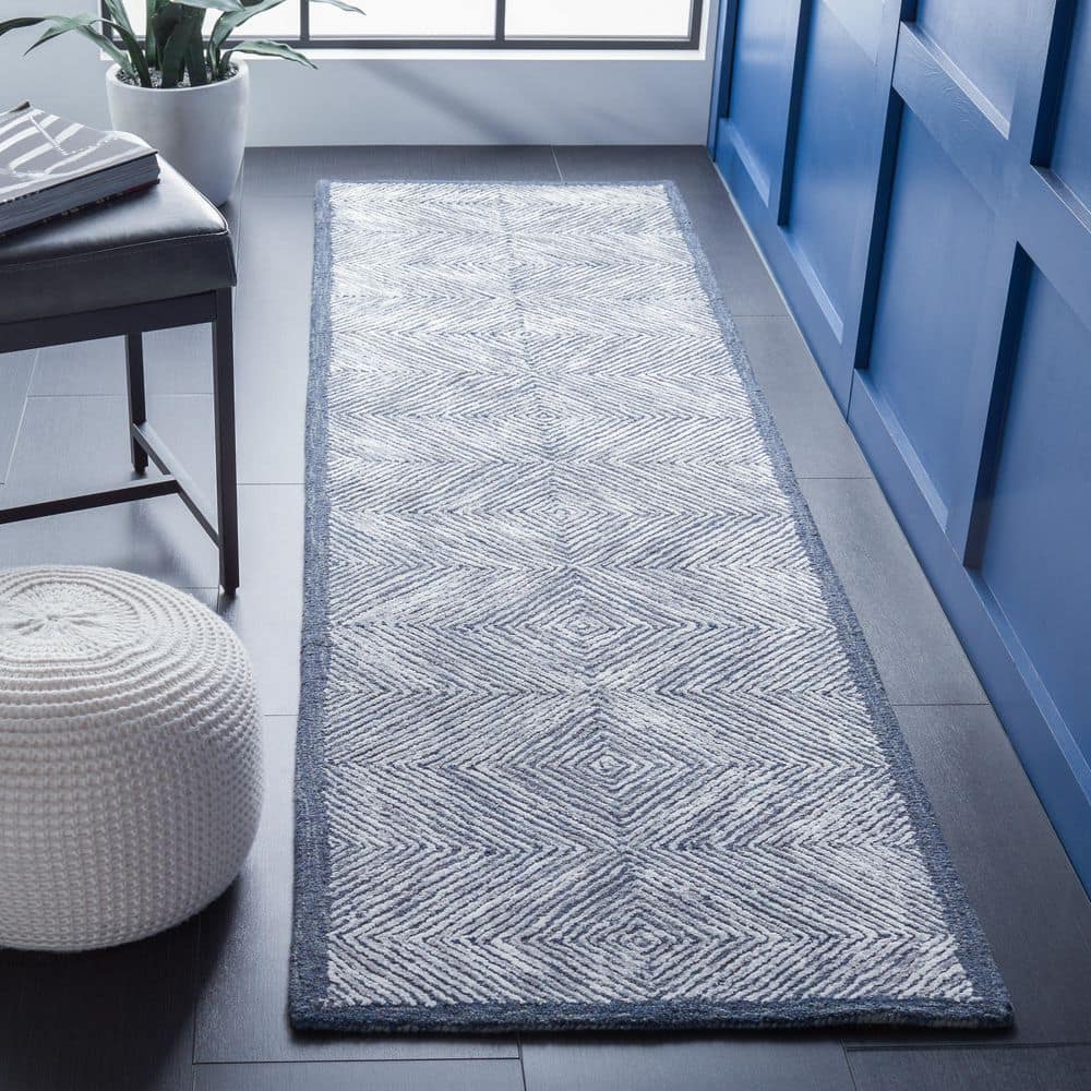 Soho 2 ft. x 8 ft. Dark Gray/Ivory Border Diamonds Runner Rug price history on PriceWatchPro