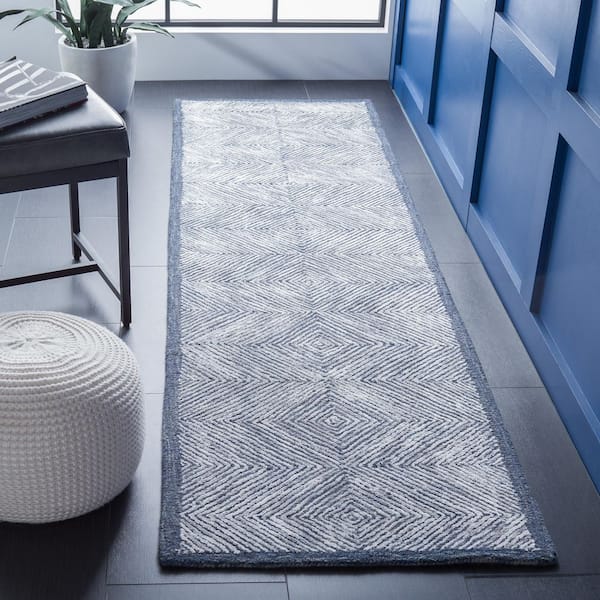 Soho 2 ft. x 8 ft. Dark Gray/Ivory Border Diamonds Runner Rug