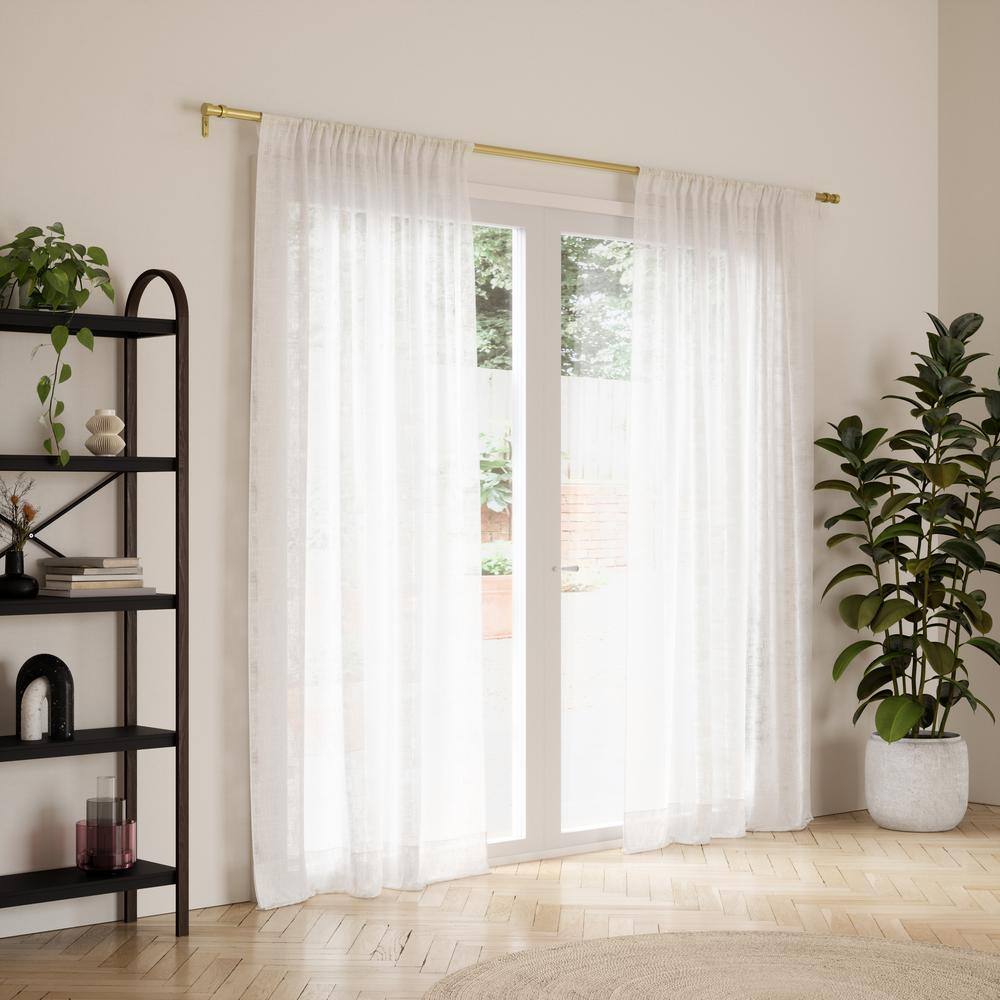 Gold Adjustable Steel Curtain Rod with Matching Finials
