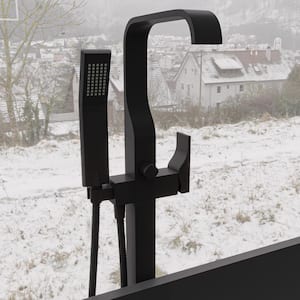 Single-Handle Freestanding Tub Faucet with sleek modern design in Black Matte