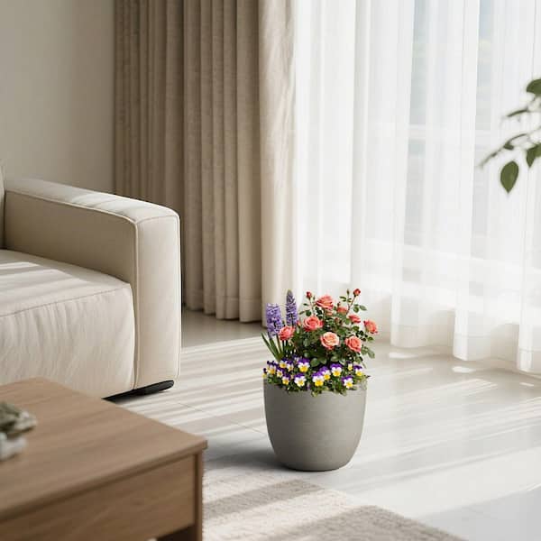 Ivory Ceramic Indoor/Outdoor Planter Flower Plant Pot with Drain