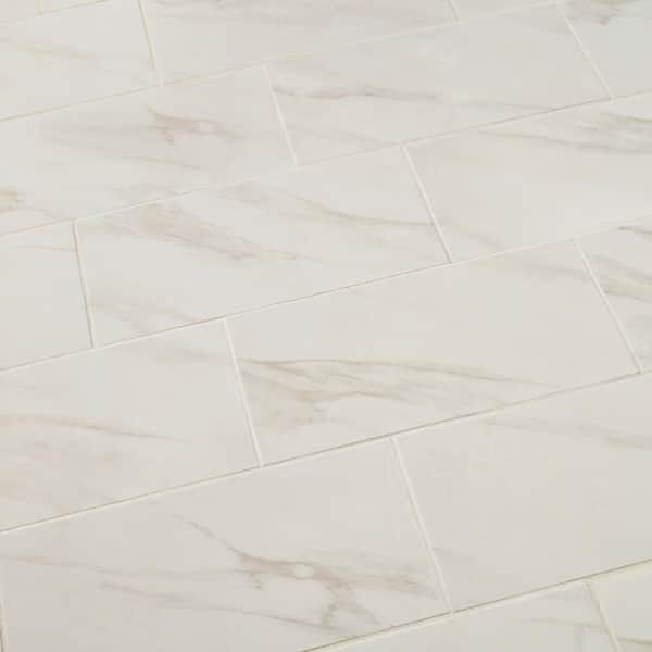 MSI White Calacatta Bianco 24 in. x 24 in. Polished Porcelain Floor and  Wall Tile (16 sq. ft./Case) NHDWHICALB2424P - The Home Depot