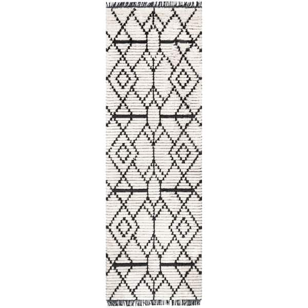 nuLOOM Carlina Beige 3 ft. x 8 ft. Modern Geometric Soft Shag Fringe Indoor Runner Rug