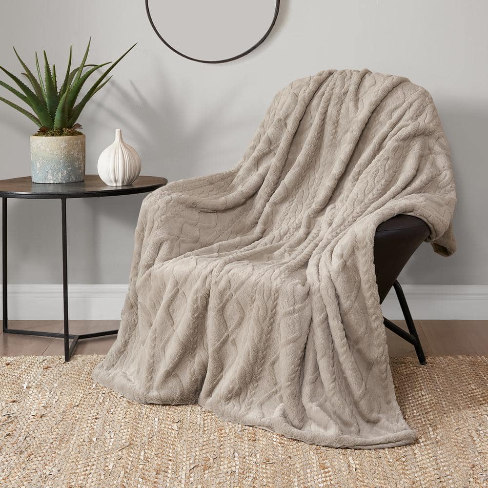 Embossed Cable Rabbit Gray 50 in. 70 in. Plush Faux Fur Throw Blanket