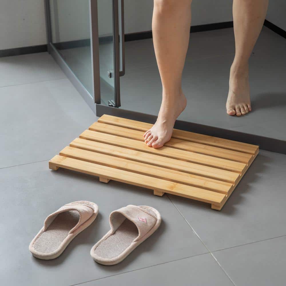 Natural Bamboo Non-Slip Waterproof Bath Mat for Indoor and Outdoor Use