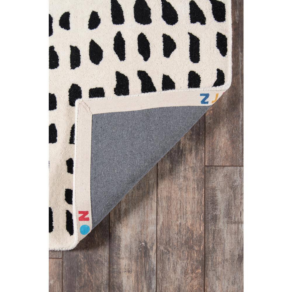 Ivory and Black Wool Geometric 8' x 10' Area Rug