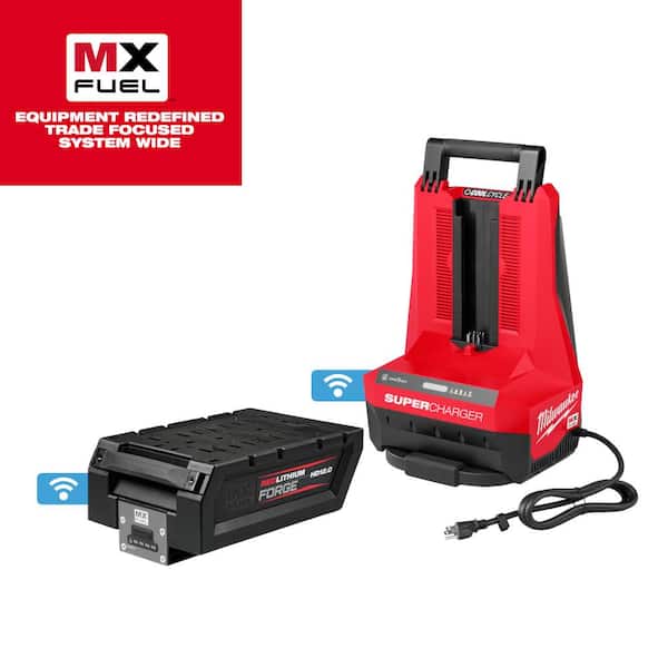 Milwaukee MX FUEL Lithium-Ion REDLITHIUM FORGE HD12.0 Battery Pack with MX FUEL Super Charger Expansion Kit