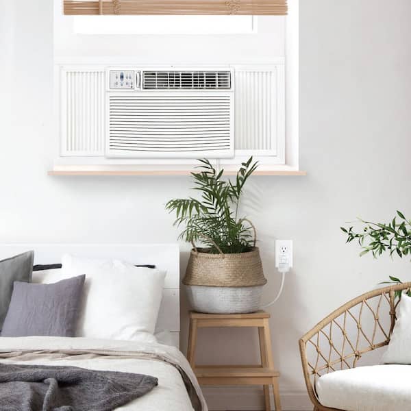 Keystone 23,200/22,900 BTU 230V Window/Wall Air Conditioner with