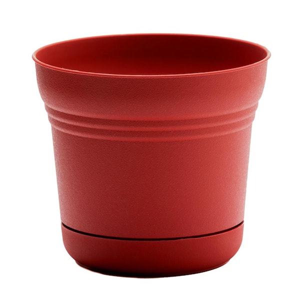 Bloem Saturn 9.75 in. Burnt Red Plastic Planter with Saucer