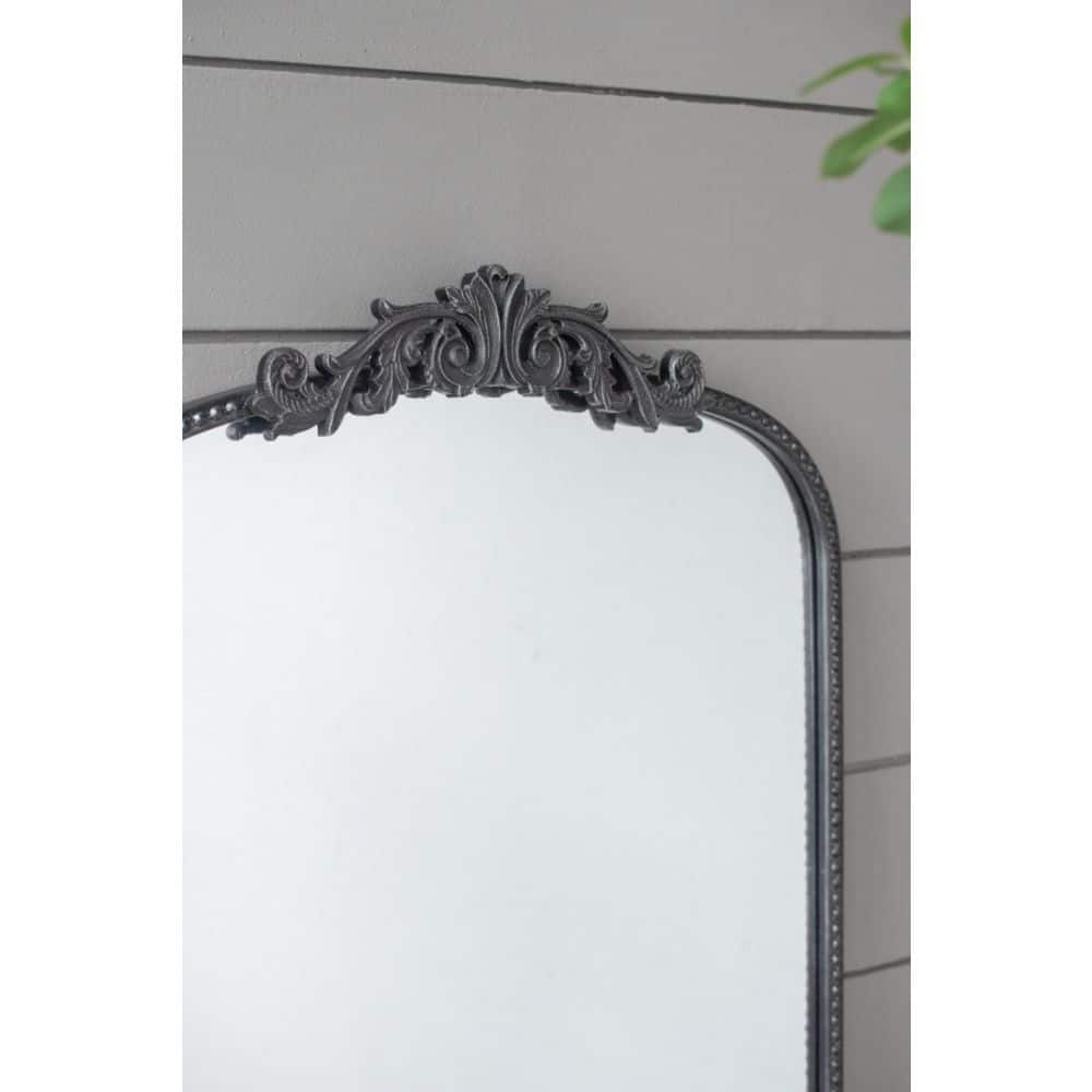 Elegant Baroque-Inspired Rectangular Wall Mirror in Gold and Wood Finish