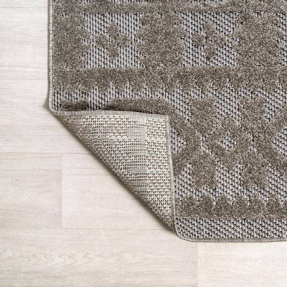 Dark Gray and Ivory Geometric Synthetic Indoor/Outdoor Area Rug