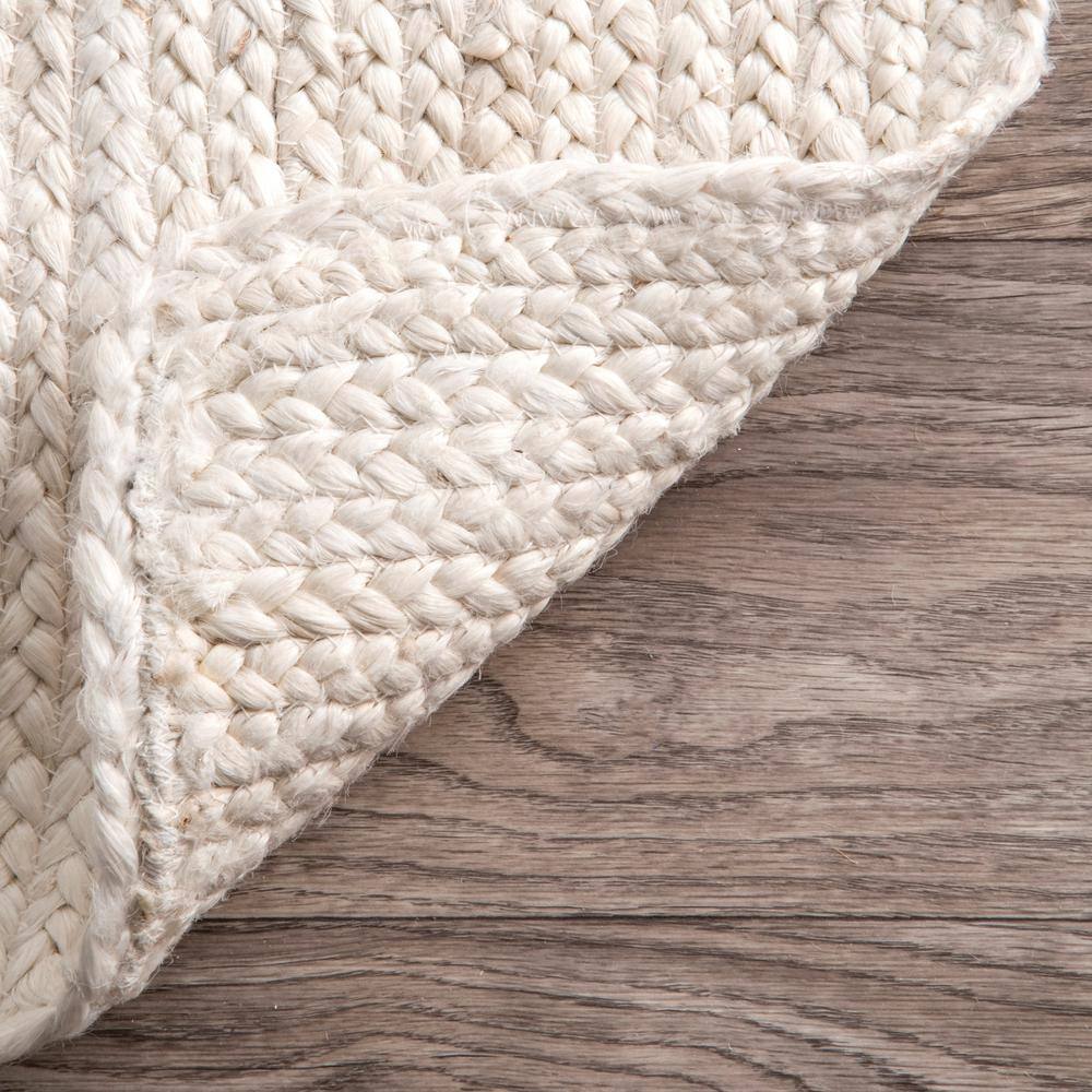 Eco-Friendly Artisanal Off White Braided Jute Rug 3' x 5'