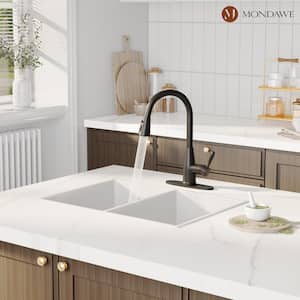 Single Handle Pull Down Sprayer Kitchen Faucet with 3 Modes in Black