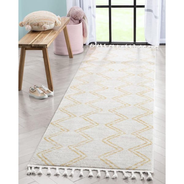 Kennedy Reeve Modern Chevron Kids Yellow Ivory 2 ft. 7 in. x 9 ft. 10 in. Runner Area Rug