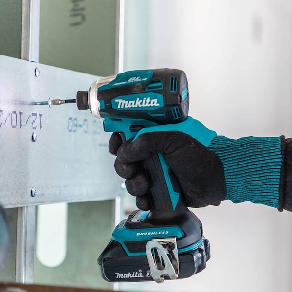 Makita 40V Max XGT Brushless Cordless 4-Speed Impact Driver Kit, 2.5Ah  GDT01D - The Home Depot