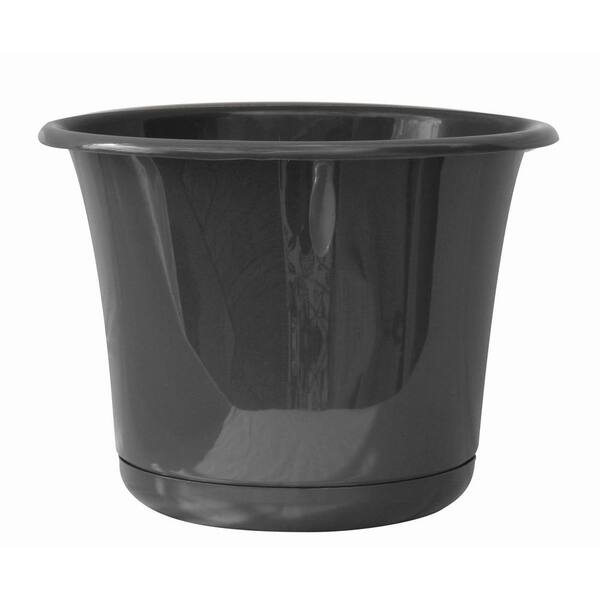 Bloem Expressions 7.5 in. x 5.75 in. Charcoal Plastic Planter with Saucer