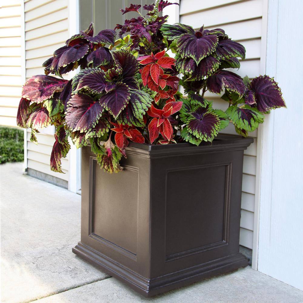 Fairfield Espresso Square Self-Watering Planter 20x20 in.